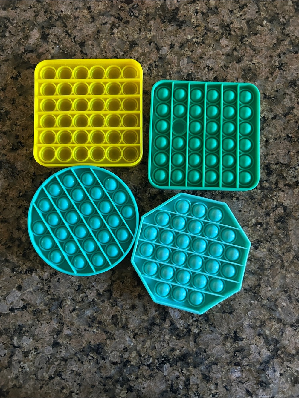 Set of 4 Pop It Fidget Toys - Yellow & Teal